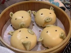 肉松猪仔包-芳满庭·江浙小馆(1912店)