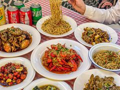 -捌贰虾蟹·江湖菜馆(江汉路店)