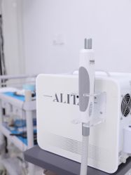 -臣丽纹眉品牌连锁