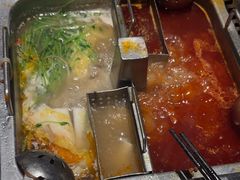 -海底捞火锅(长宁路龙之梦店)