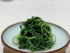 清炒鸡毛菜-屋里厢上海菜馆
