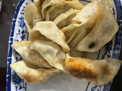 马蹄锅贴-长人馄饨铺(解放街店)