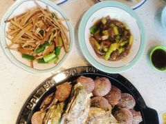 -巧克力渔家.小船海鲜胶东菜(万平口店)