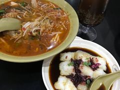 -老师专·玉溪特色小吃
