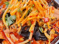 -红鼻子桂林米粉(金唐新光界店)