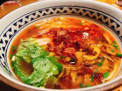 酸菜牛腩粉-三两粉(深圳龙华上塘店)