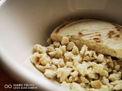 白馍-刘信牛羊肉小炒泡馍(回民街店)