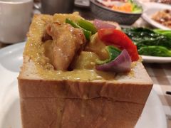 -新大咀港式茶餐厅(宝山万达店)