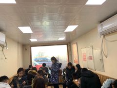 等位区-天瑞福云南过桥米线(十里河店)