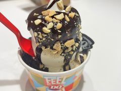 巧克力威化腰果脆高高杯-DQ·蛋糕·冰淇淋(回龙观同成街)