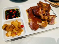 -老周家酱卤猪蹄私房菜(克拉玛依西街店)