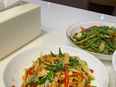 火腿炒农家豆腐皮-辣公子·千岛湖私房菜(滨江店)