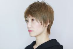 -PE SALON