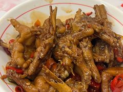 -堂瓦里·33年传统赣菜(第一街区店)