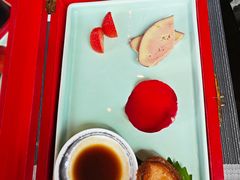 -江上荟·创意中国菜(绿地缤纷城店)