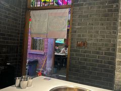 -卤校长老火锅(杨家坪直营店)