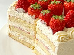 草莓盛宴蛋糕-巴黎贝甜(月坛南街店)