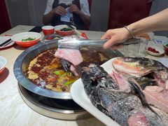 -蜀滋香鲜鱼美蛙火锅(339店)