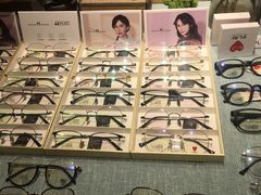 -肆兮眼镜·蔡司·徕卡战略合作店(大坪店)