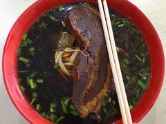 -小龙大肉面馆