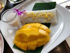 -Dang restaurant (patong phuket)