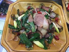 精品老腊肉-君华饭店·腊排铜火锅