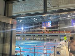 -奥冠体育华师附中恒温游泳馆