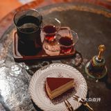 中古欧式cafe，路过一眼爱上，黑胶唱片慢生活🎵