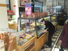 面包甜点陈列柜-味多美(民星路店)