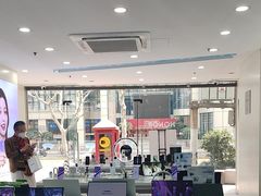 -荣耀授权专卖店(黄浦浙江中路店)