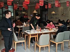 -镇南锅盖面馆(解放路店)