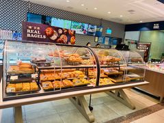 -PARIS BAGUETTE巴黎贝甜(周浦万达店)