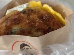 -沪上王记葱油饼(襄阳南路店)