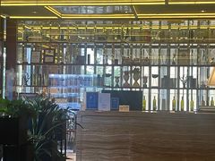 -大中华希尔顿酒店-念自助餐·嗨啤·小龙虾
