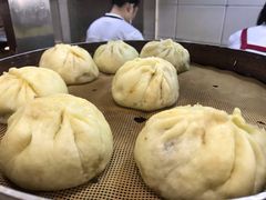 牛肉包子-清真高老大牛排胡辣汤(嵩山路总店)