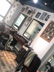 点击看大图 -纯剪男士理发馆·烫染专业店