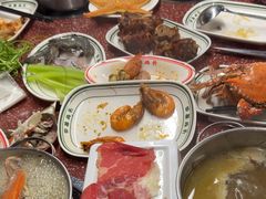 -四囍码头海鲜烧烤自助火锅(外滩南京东路悦荟广场店)