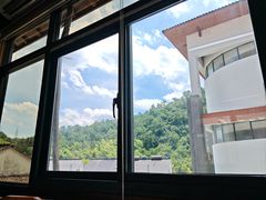 -芦茨金富饭庄·25年老字号·专做稻草鸡