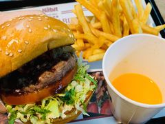 -The Habit Burger Grill 哈比特汉堡(复兴soho店)