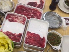 -杨老板·海鲜集市火锅·鲜切牛肉(中防万宝店)