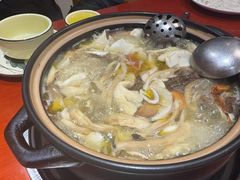 -菌之家·专业纯野生菌火锅·特色炒菌