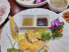 -亚龙湾老厨房·海南家常味