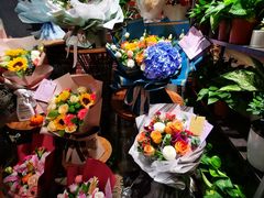 -花样年华花艺生活馆(恒泉花园店)