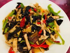 -老虎土菜馆·农家土菜
