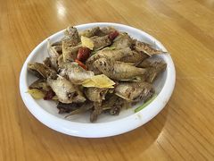 -品鲜村农家菜·阳澄湖大闸蟹(总店)