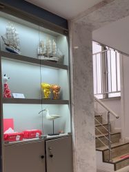 -咪咪专业脱毛连锁机构