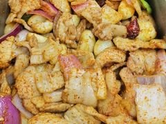 -老东镇啤酒屋海鲜加工·蒸汽海鲜·海鲜烧烤(台东店)