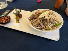 -伊带伊路新疆美食府(呼家楼店)