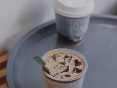-red donkey coffee