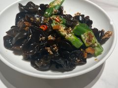 炝拌秋葵木耳-晋家门·苏皖家常菜(江北龙湖天街店)